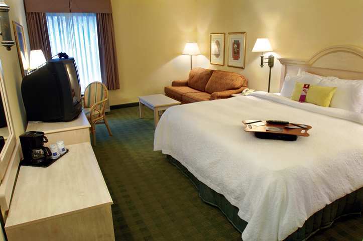 Hampton Inn Ellenton/Bradenton Номер фото